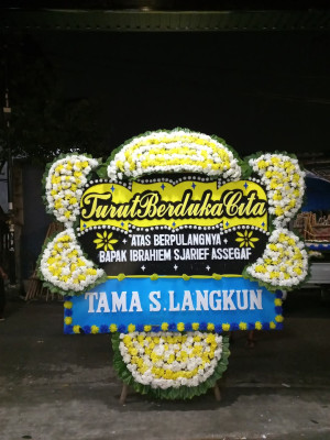 Papan Bunga Duka di Sidikalang